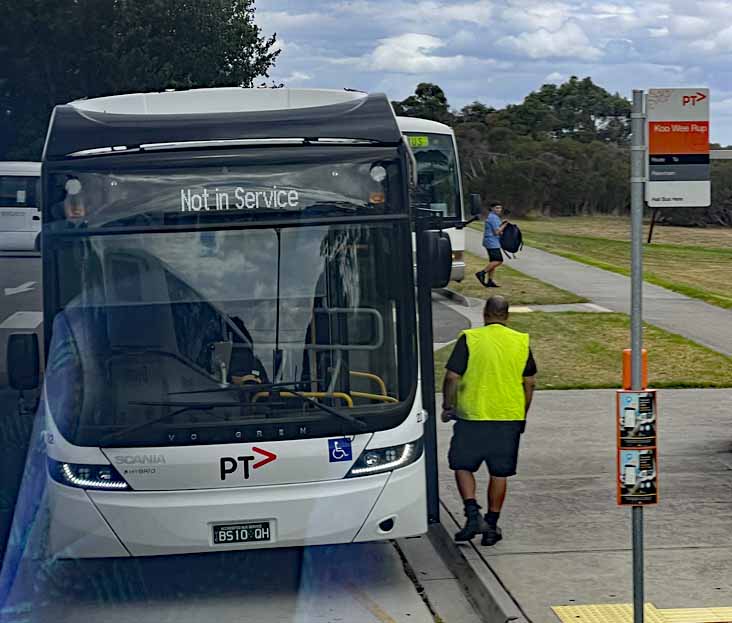 Westernport Scania K320UB hybrid Volgren Optimus 22